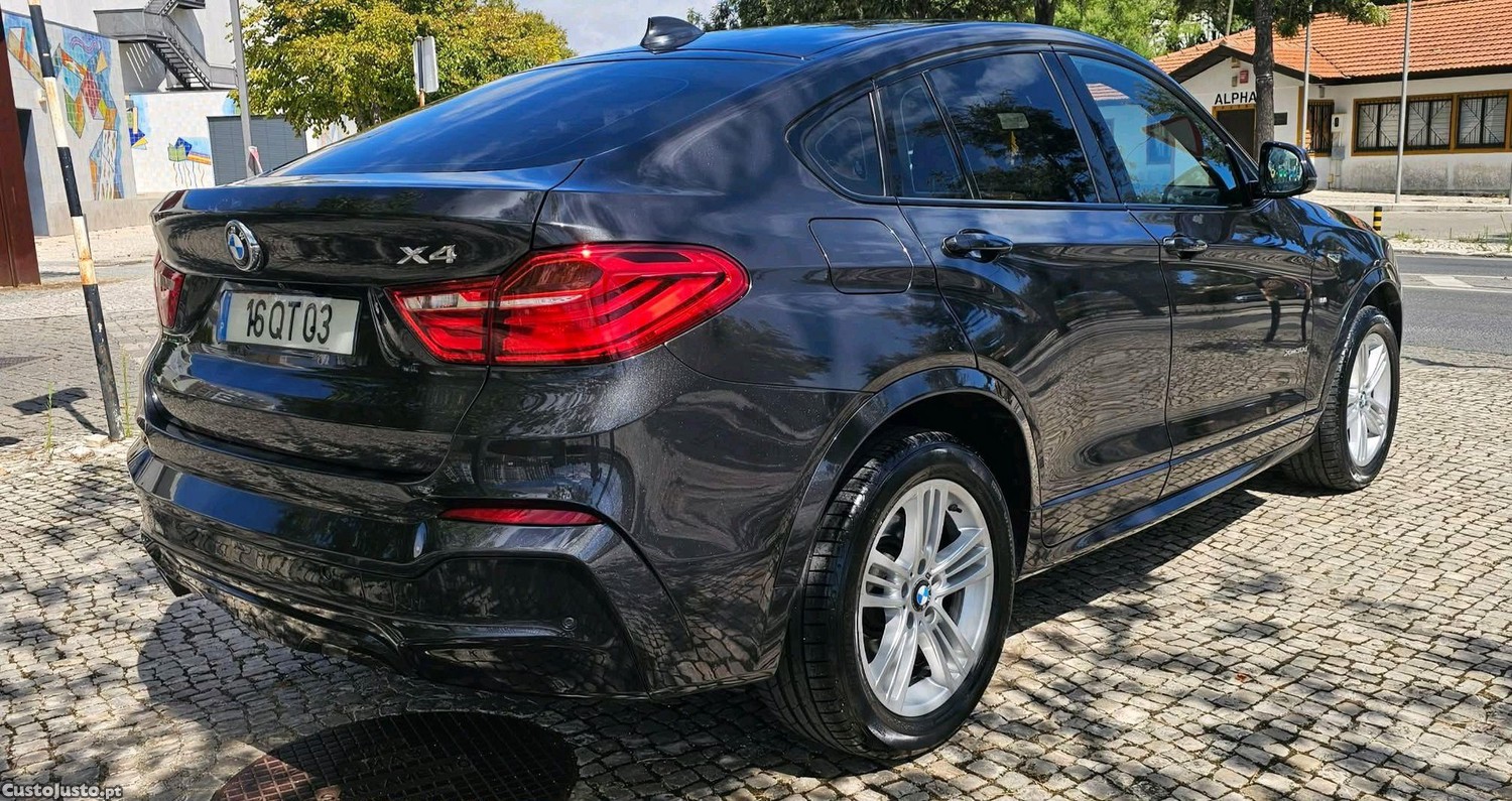 BMW X4 3.0d 258cv Xdrive M performance - 16 foto 5