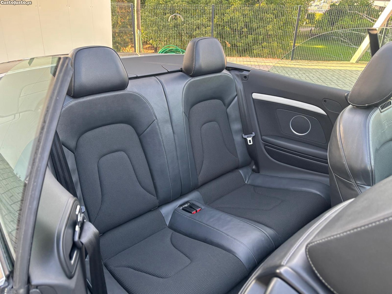 Audi A5 Cabrio 2.0 TDi S-line — photo 5