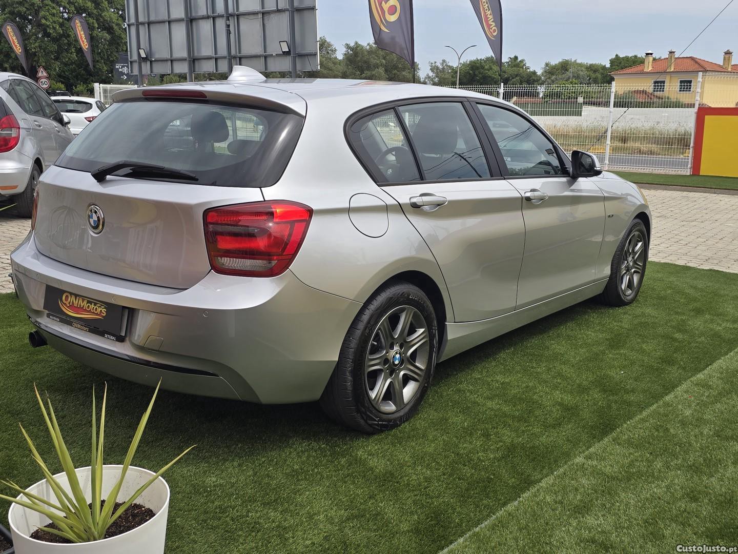 BMW 116 d EDynamics Line Sport — fotografia 16