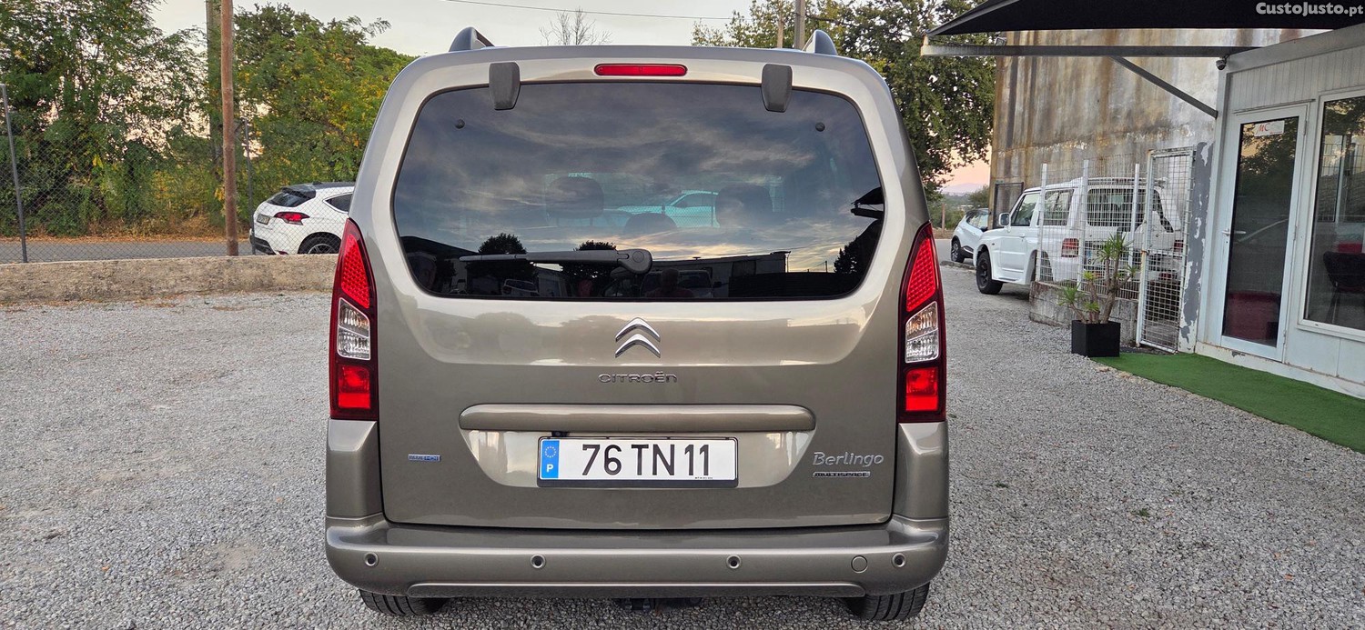 Citroën Berlingo Multispace ( Automatica ) — fotografia 18