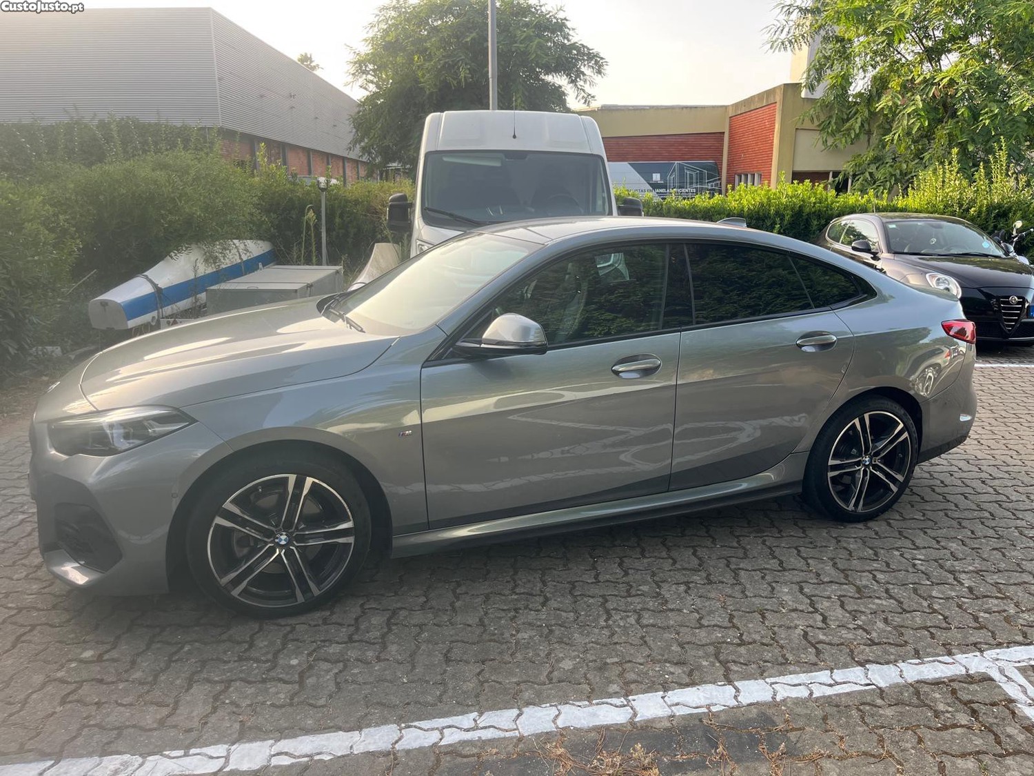 BMW 216 Gran Coupé d Pack Desportivo M - 22 — photo 2