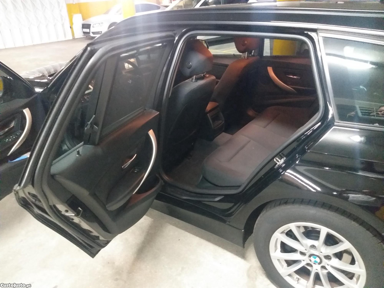 BMW 318 Touring - 14 foto 3
