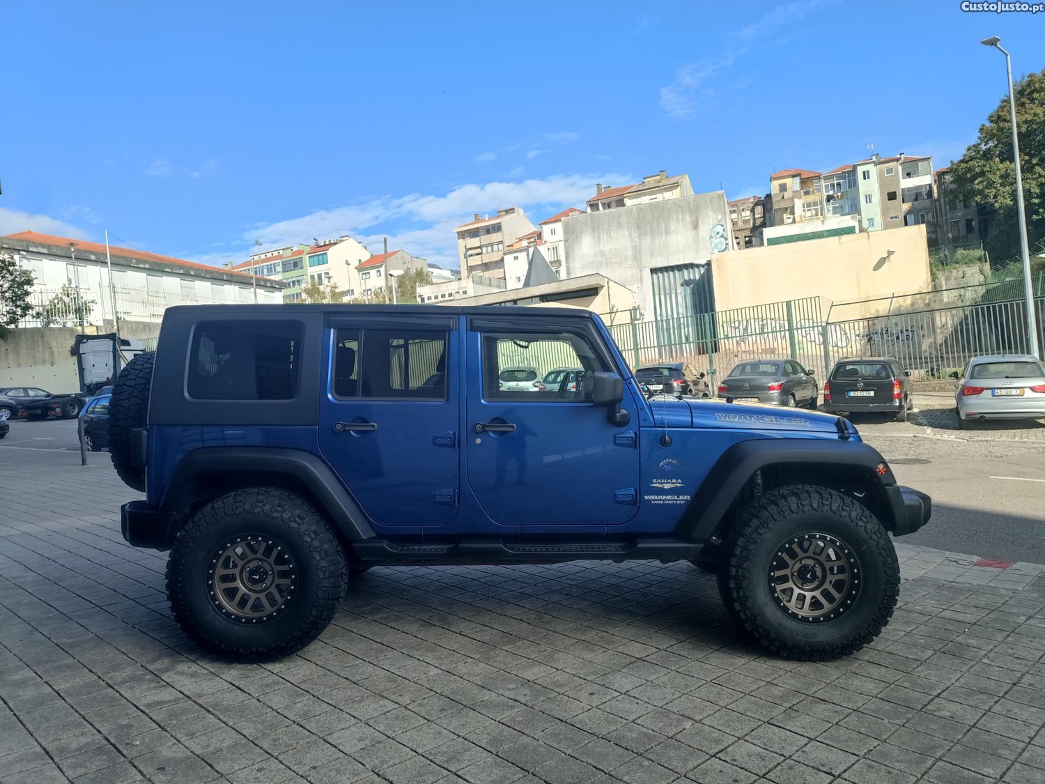 Jeep Wrangler 2.8 CRD SAHARA caixa manual - 10 foto 5