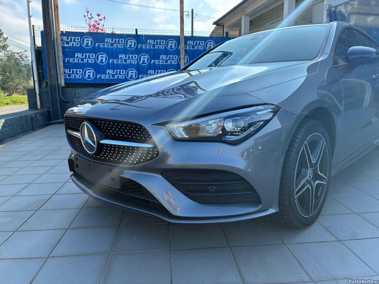 Mercedes-Benz CLA 250 250eAMG LINE — fotografia 20
