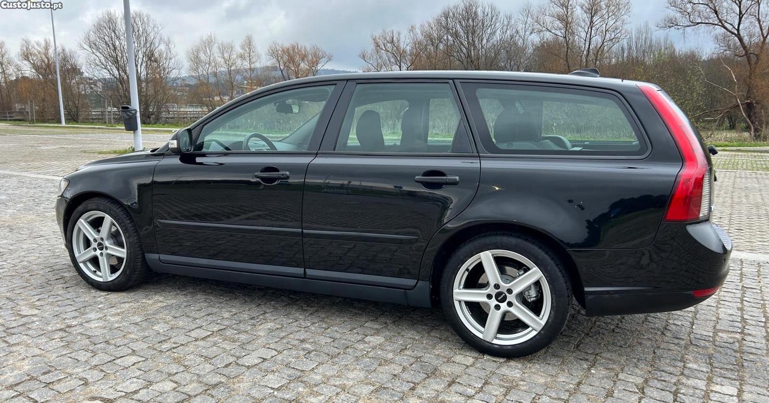 Volvo V50 D2 — photo 3