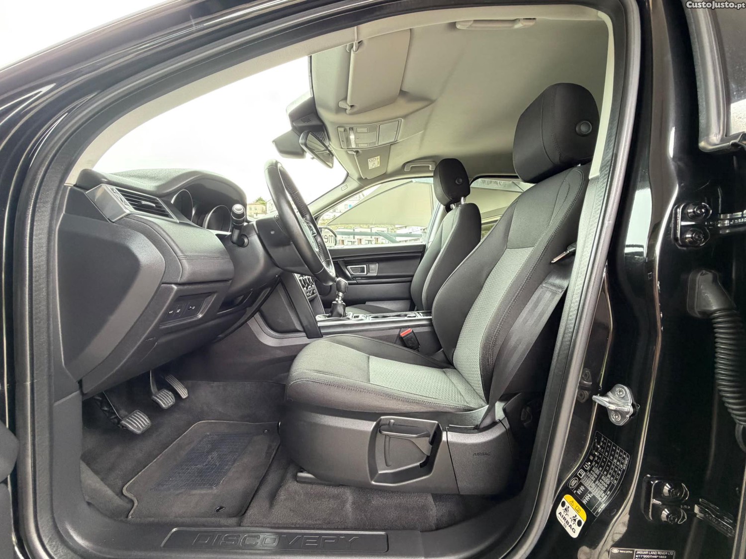Land Rover Discovery Sport 2.0 eD4 HSE — photo 3