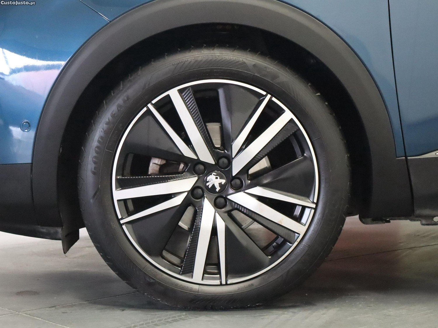 Peugeot 5008 1.5 BlueHDi GT EAT8 - 22 — photo 5
