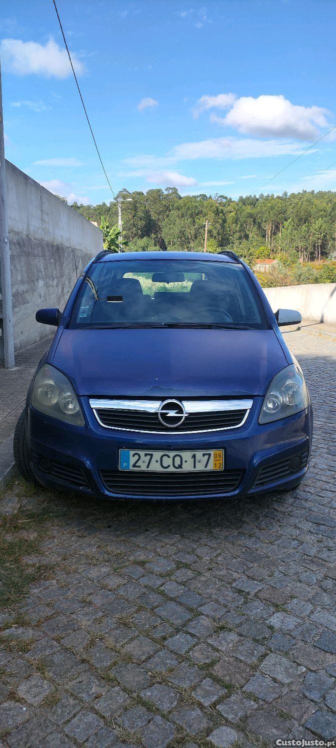 Opel Zafira 1.9 CDTI 7 Lugares — photo 2