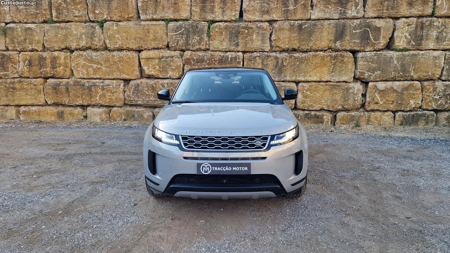Land Rover Evoque 1.5 P300e AWD Nolita Edition Auto - 21 — photo 3