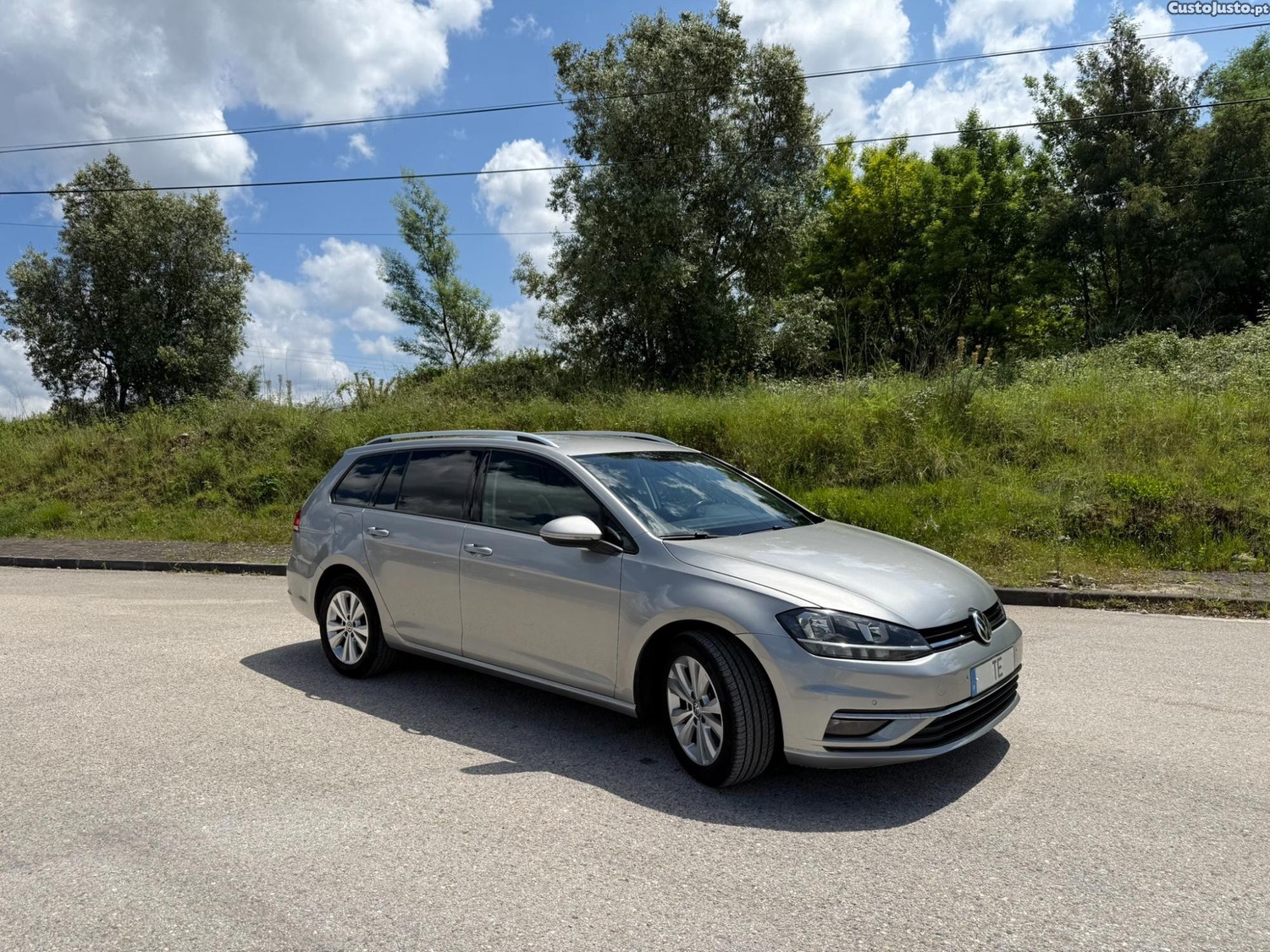 Volkswagen Golf 7.5 Variant 1.6TDI — fotografia 4