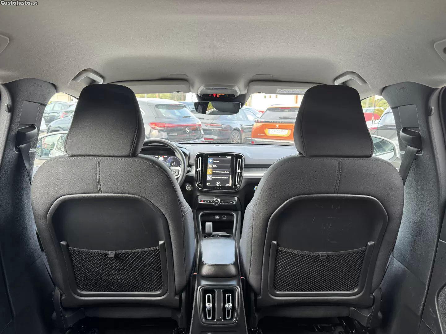 Volvo XC 40 1.5 t4 phev core — fotografia 15