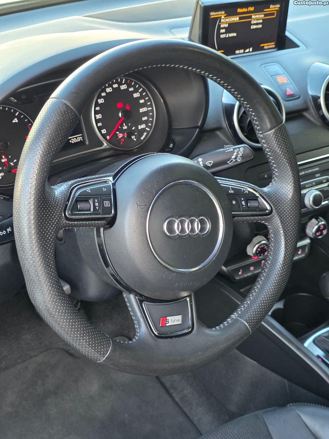 Audi A1 1.6 S-Tronic — fotografia 4