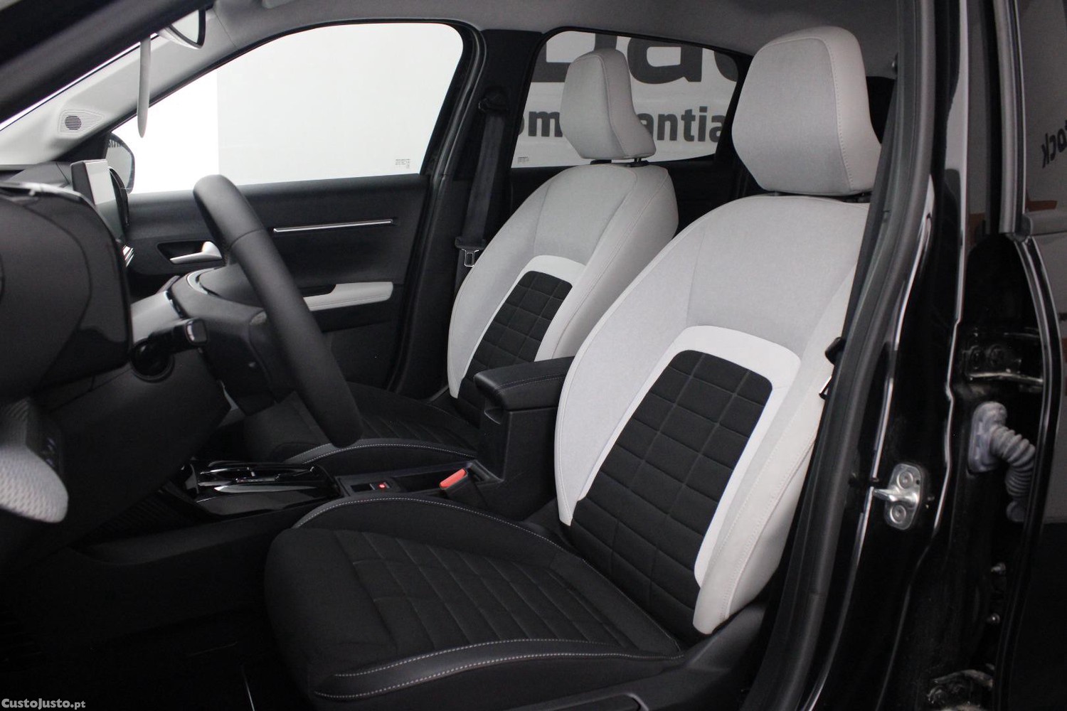 Citroën e-C3 MAX 113CV 0.44Kwh (AUTO) - 25 — photo 4