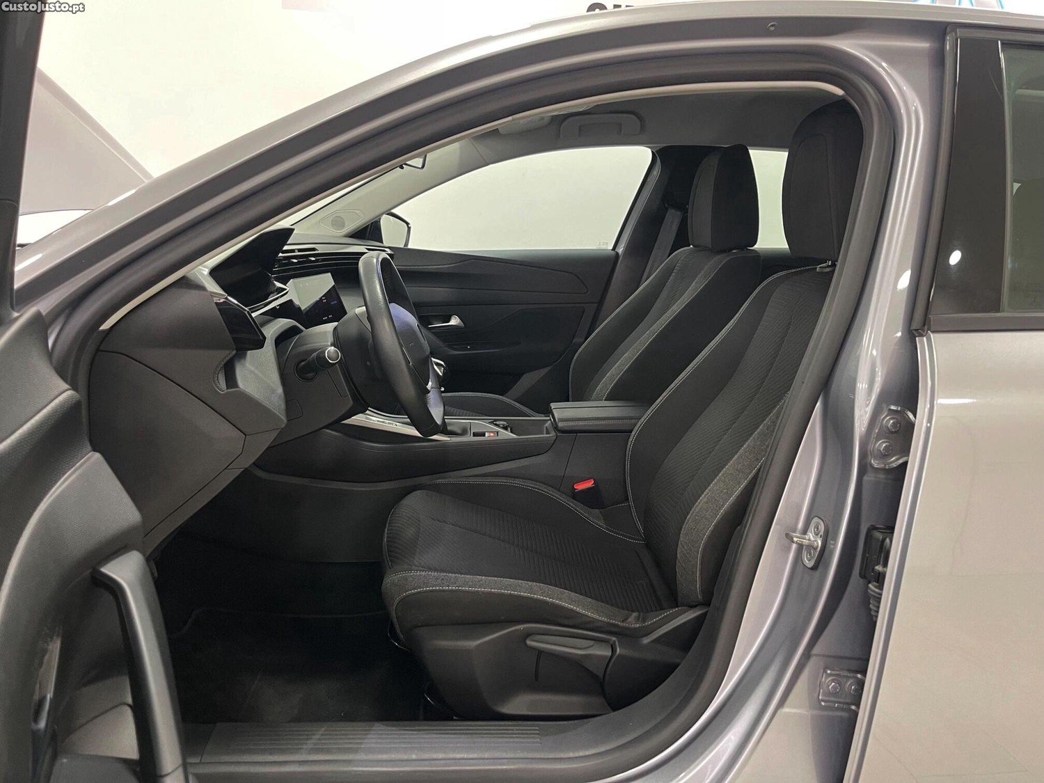 Peugeot 308 SW 1.2 PURETECH ACTIVE PACK — fotografia 10
