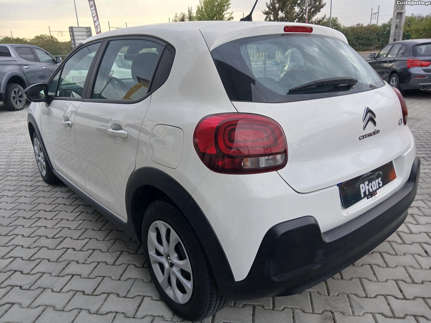 Citroën C3 BlueHDi S&S Feel - 19 foto 2