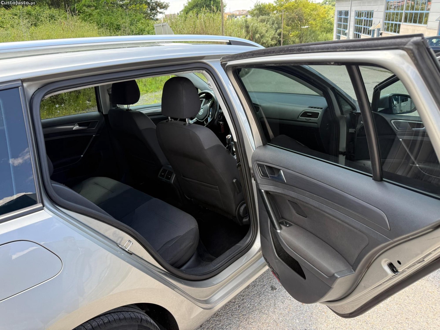Volkswagen Golf 7.5 Variant 1.6TDI — fotografia 7