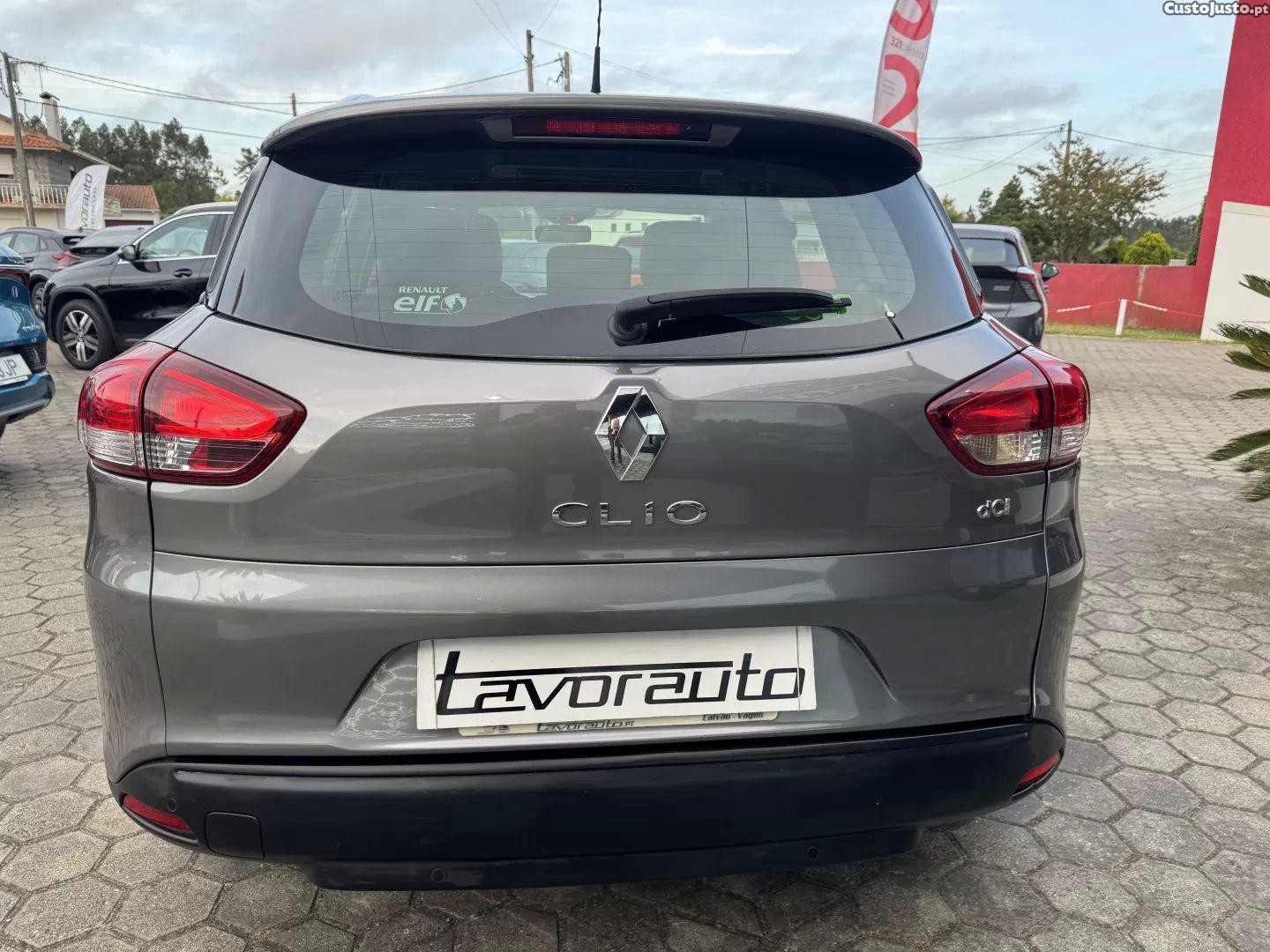 Renault Clio 1.5 dci limited — fotografia 24