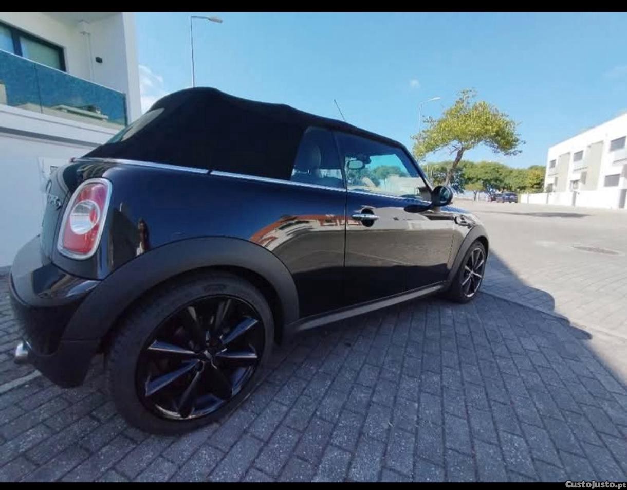 MINI Cabrio Cooper D T-Extras — photo 4