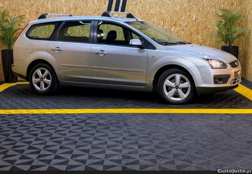 Ford Focus 1.6 tdci titanium — photo 2