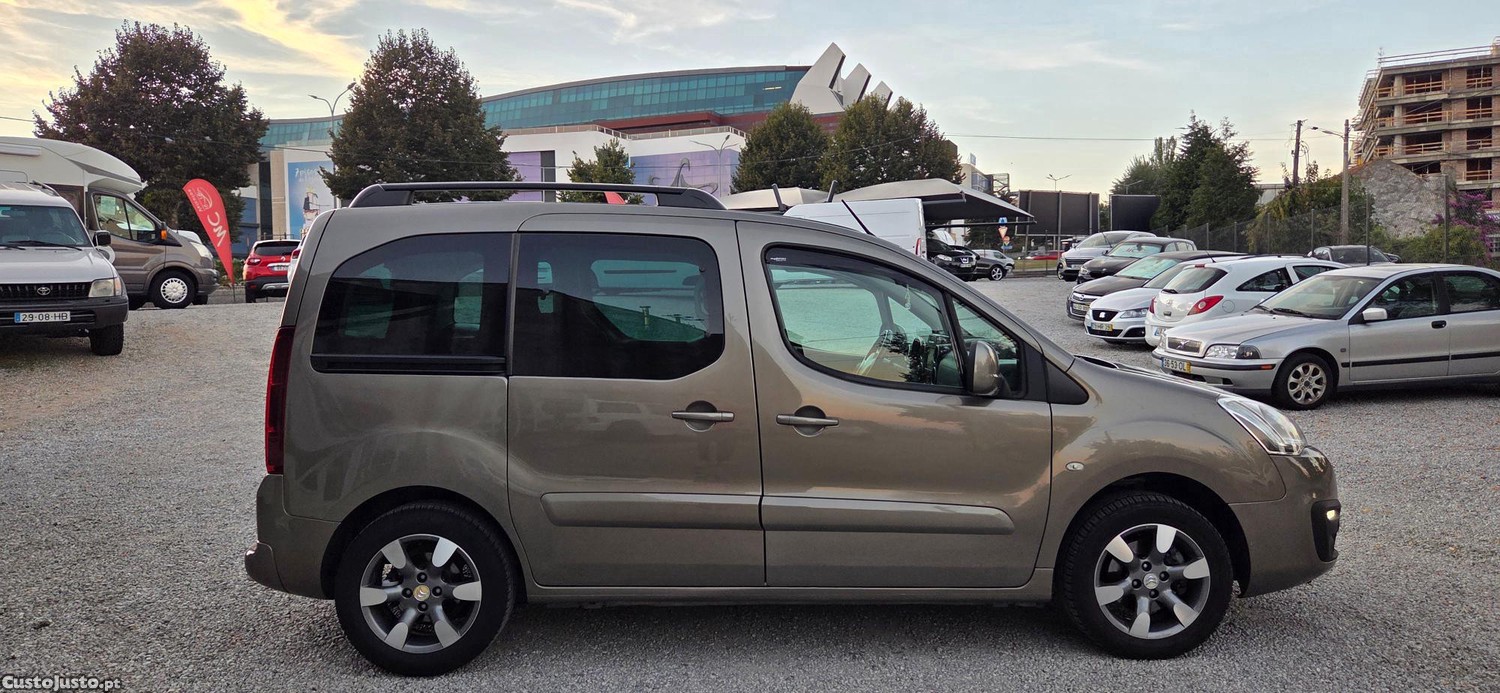 Citroën Berlingo Multispace ( Automatica ) — fotografia 3