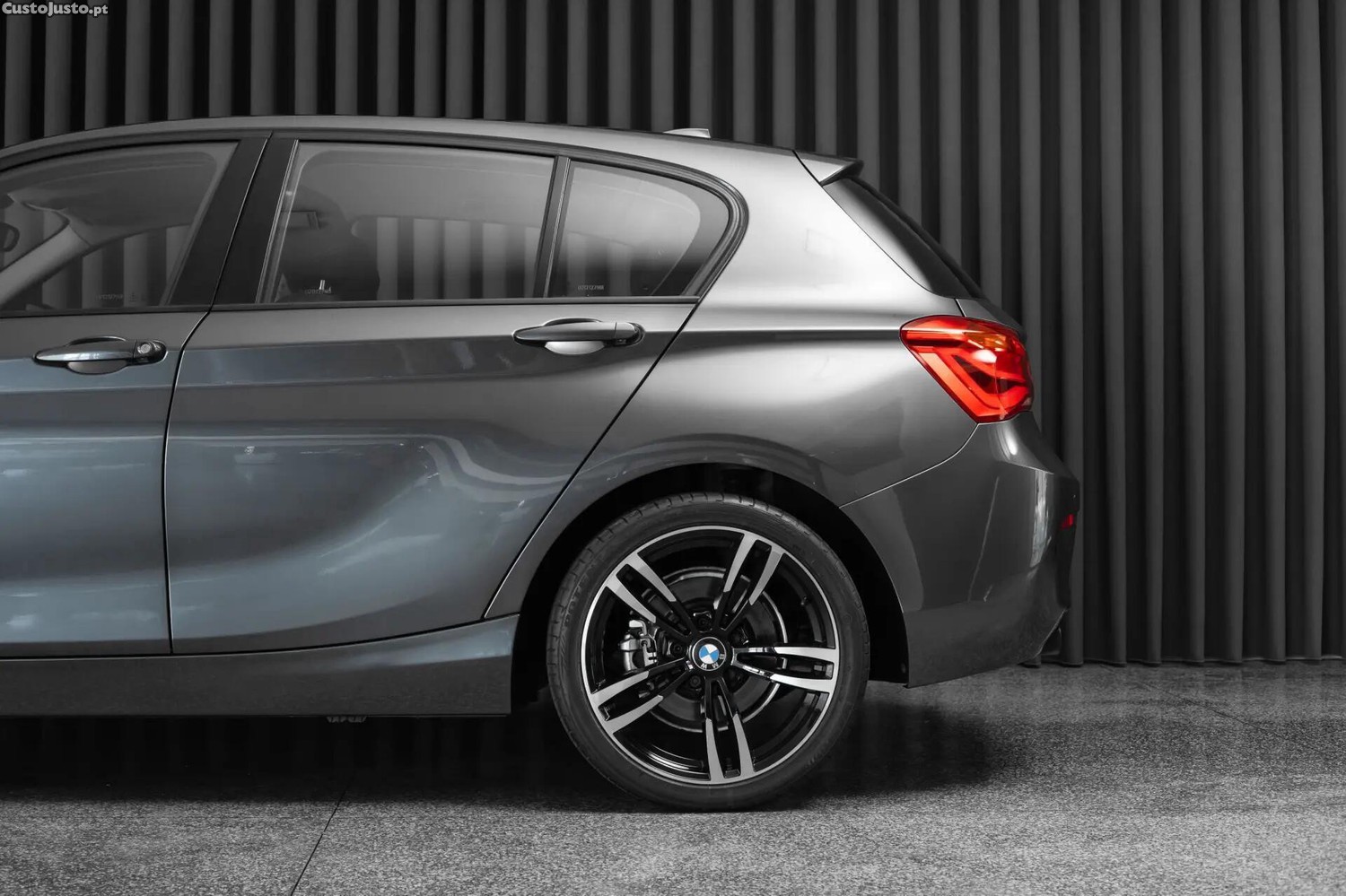 BMW 116 d Line Sport Auto - 18 foto 5