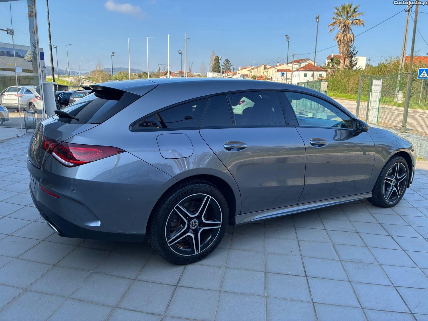 Mercedes-Benz CLA 250 250eAMG LINE — fotografia 16