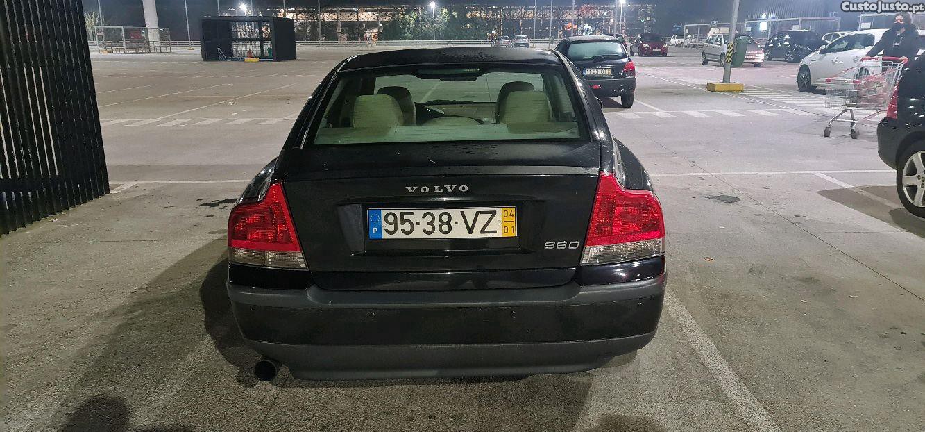Volvo S60 2.4 D5 163cv - 04 — photo 5