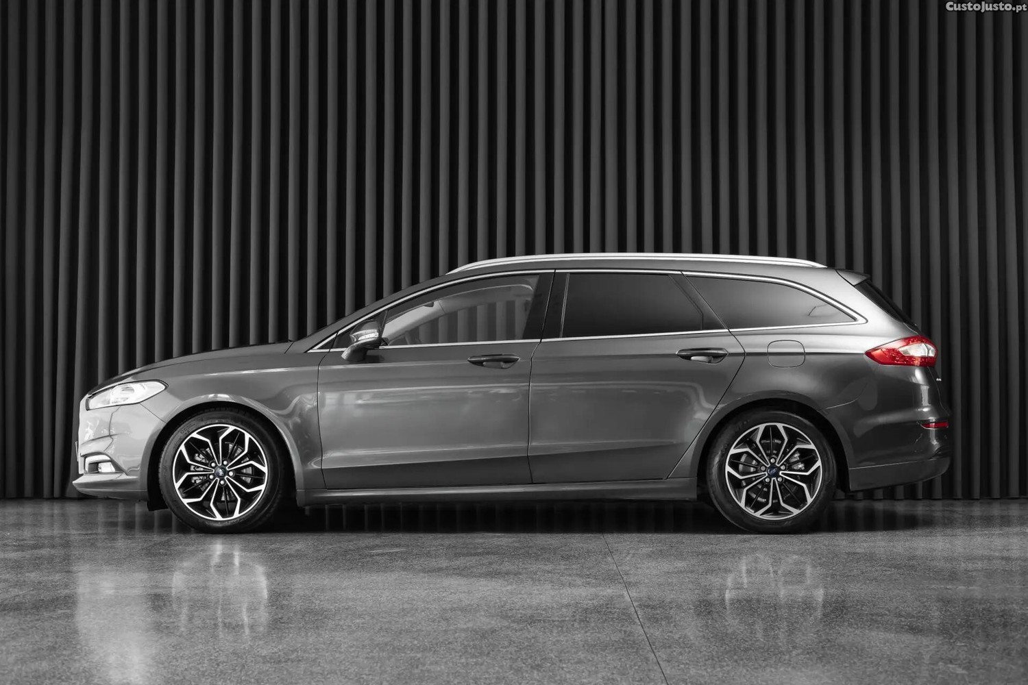 Ford Mondeo 1.5 TDCi Titanium ECOnetic - 17 foto 2