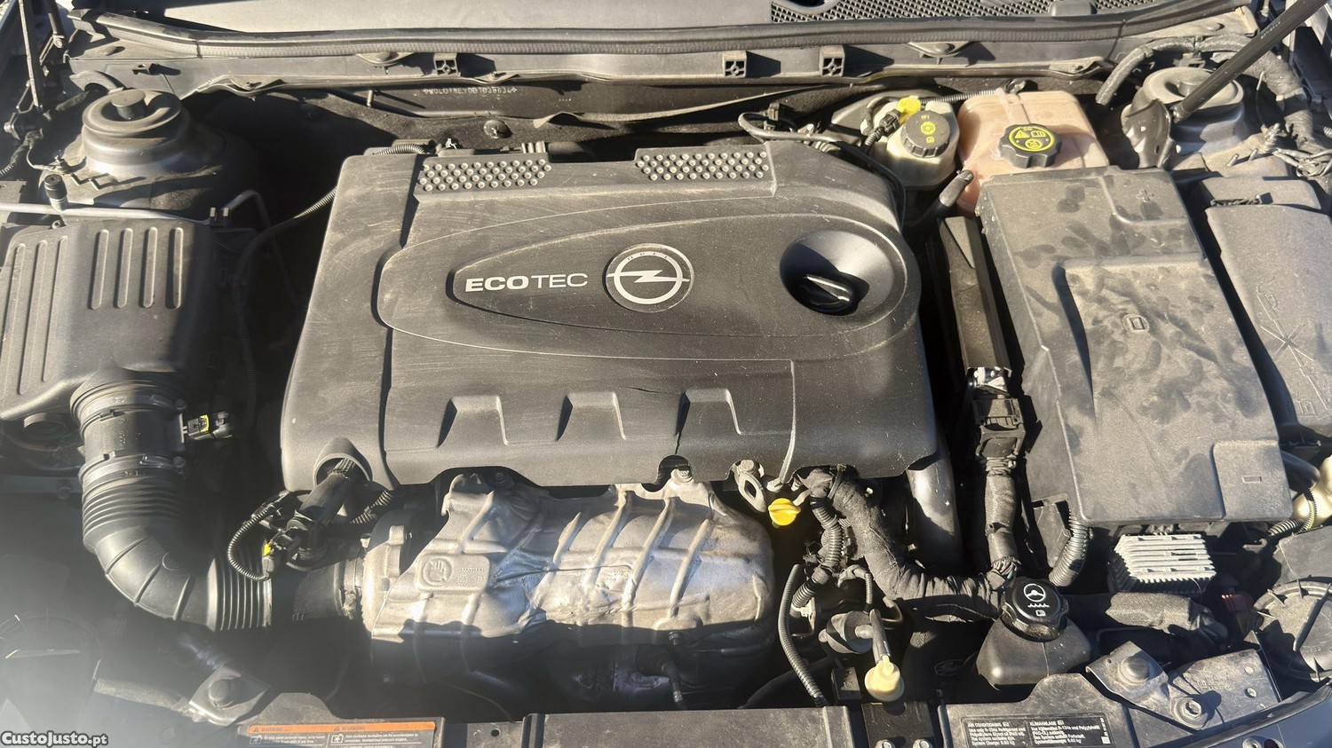 Opel Insignia 2.0 CDTISports Tourer — fotografia 2
