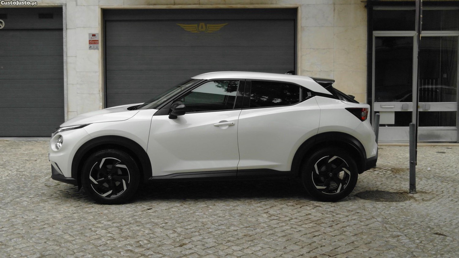 Nissan Juke 1.0 DIG-T N-Connecta — photo 4