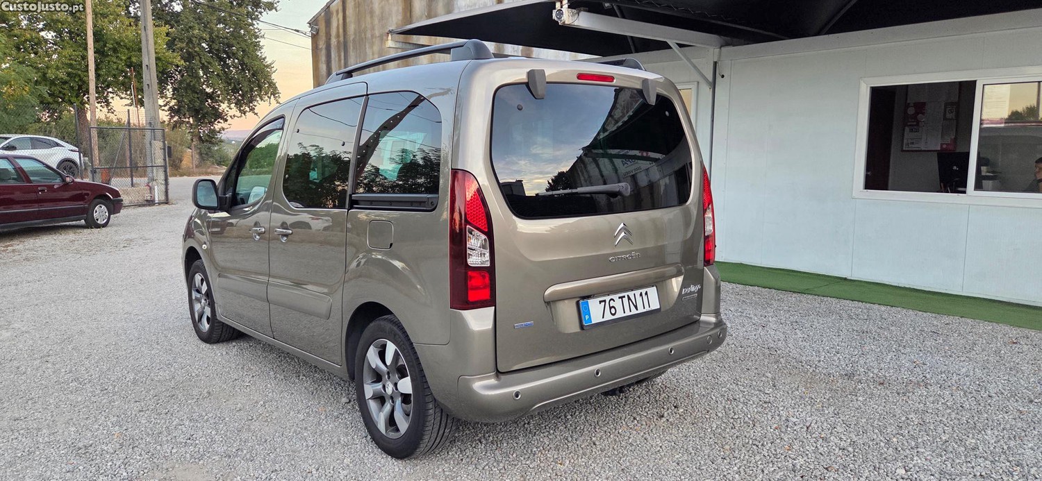 Citroën Berlingo Multispace ( Automatica ) — fotografia 19