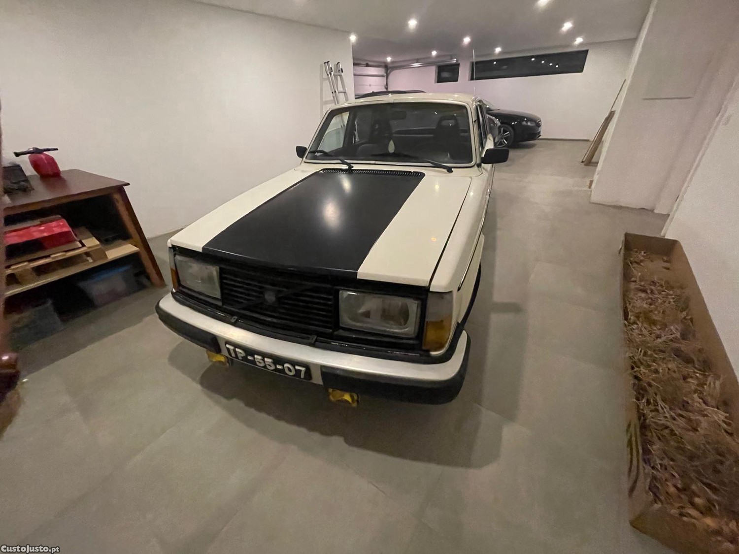 Volvo 244 GL D6 — photo 5