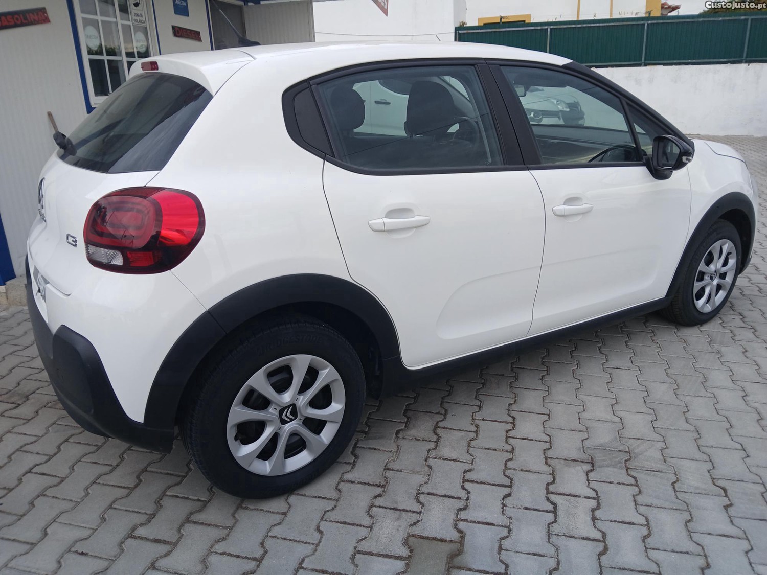 Citroën C3 BlueHDi S&S Feel - 19 foto 4
