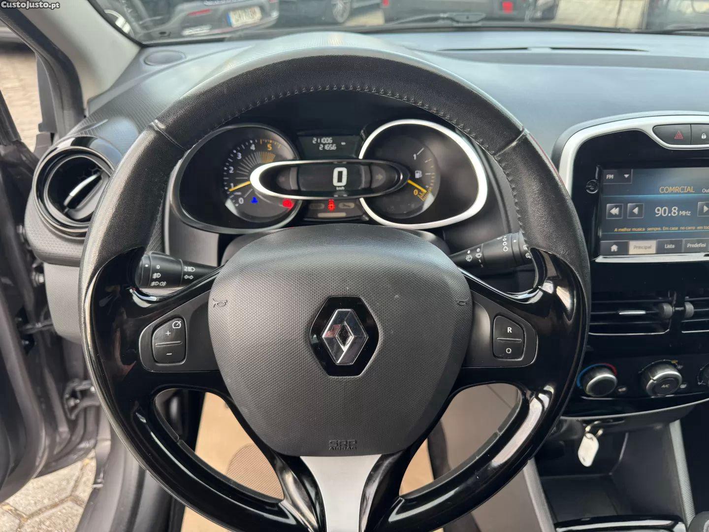 Renault Clio 1.5 dci limited — fotografia 6