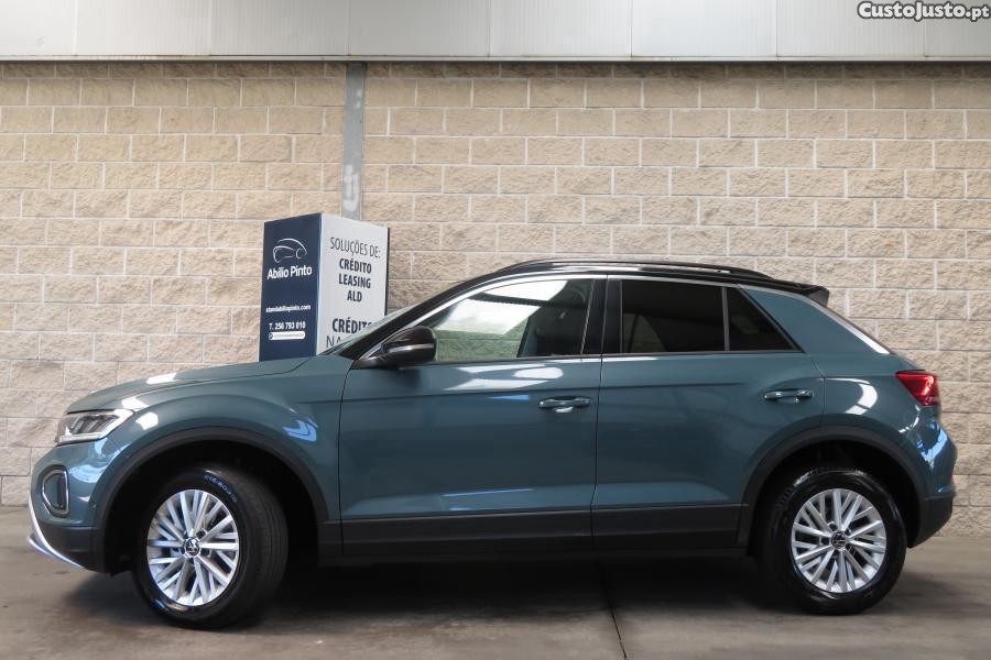 VW T-Roc 1.0 TSI Life - 23 — photo 2