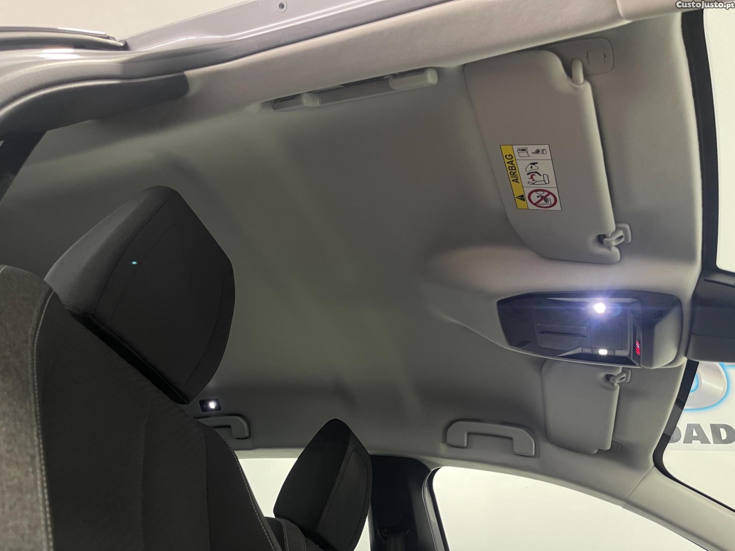 Peugeot 308 SW 1.2 PURETECH ACTIVE PACK — fotografia 3
