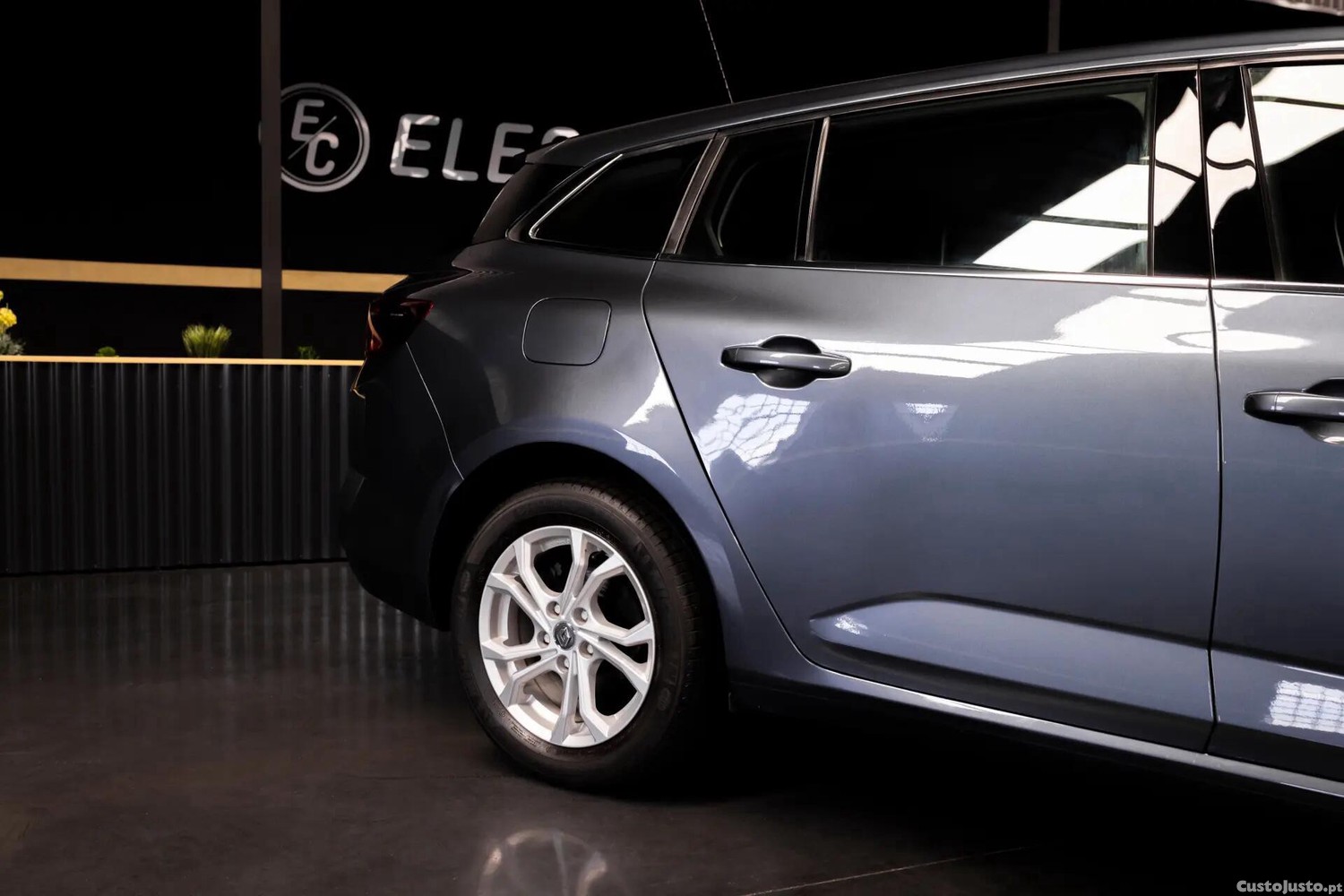 Renault Mégane 1.2 TCE Zen - 17 foto 3