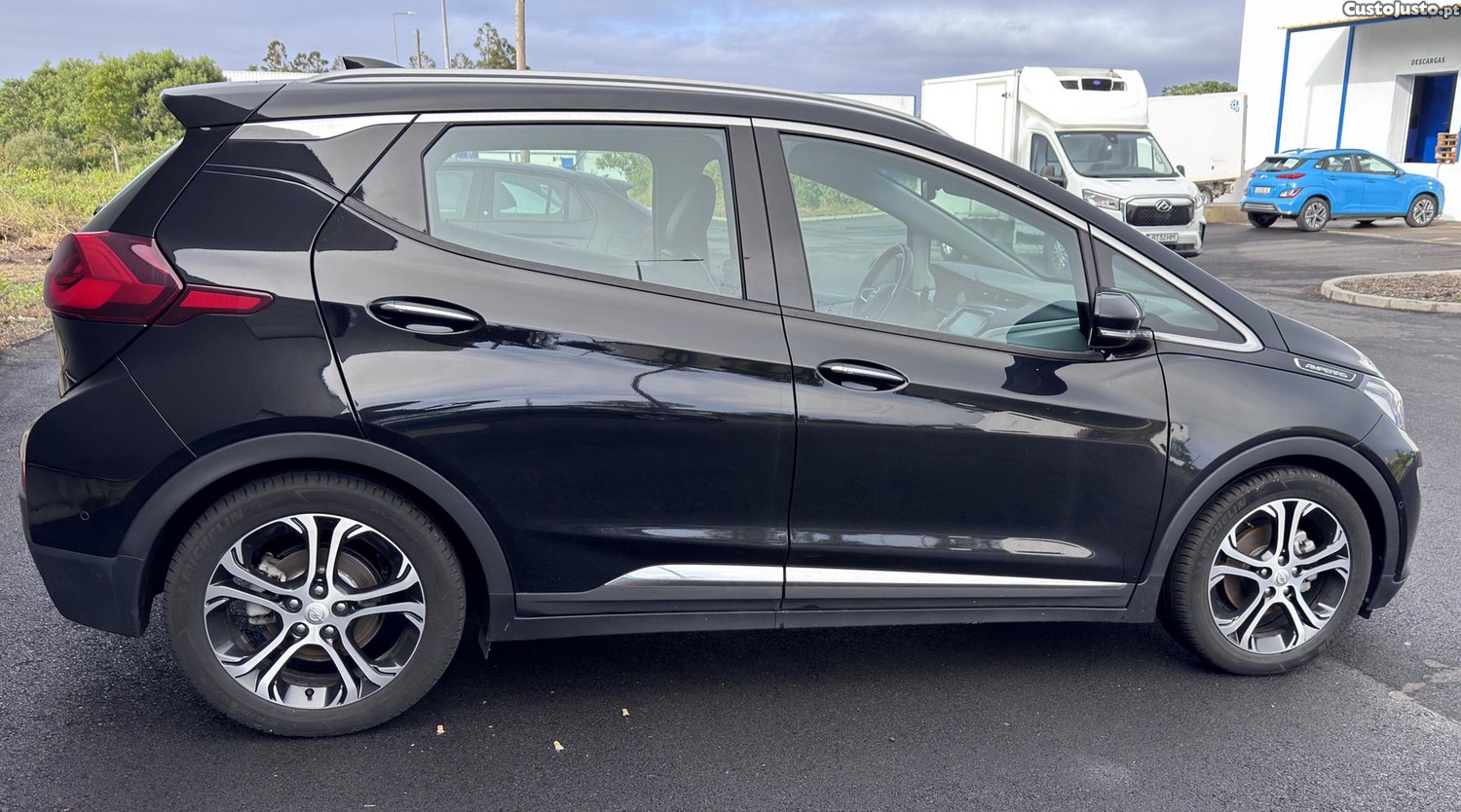 Opel Ampera -e Plus 60kwh — fotografia 15
