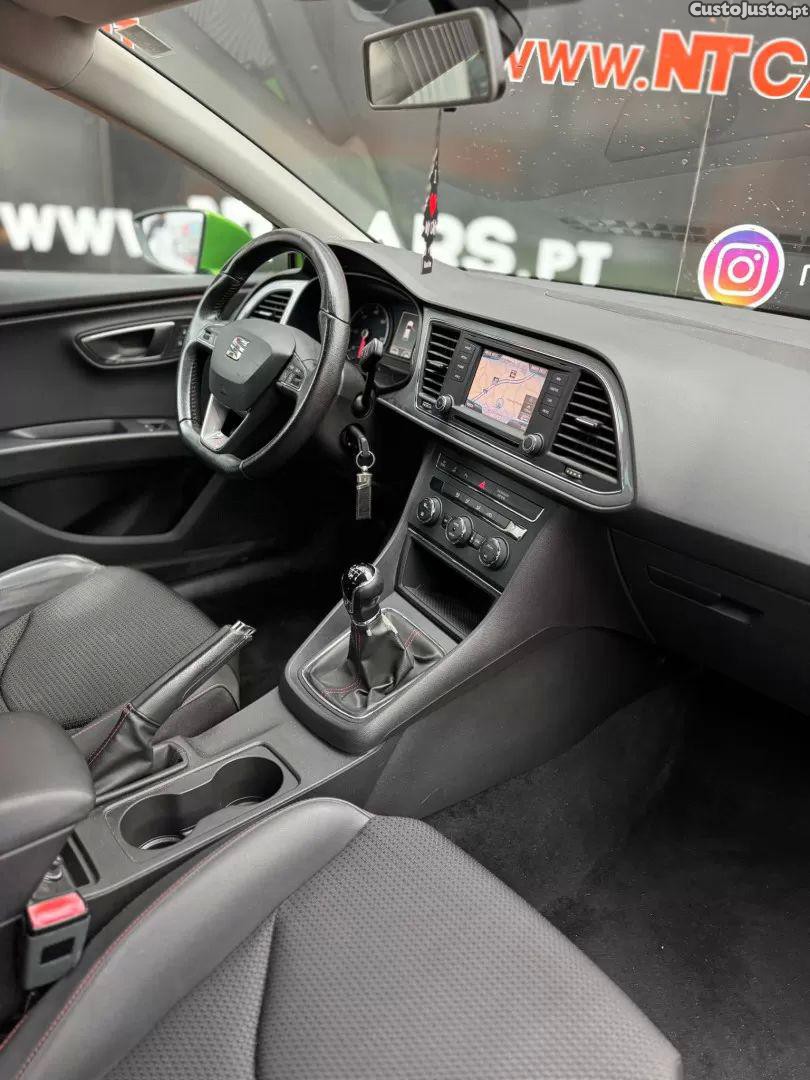 SEAT Leon Sc 2.0 tdi fr s/s — fotografia 4