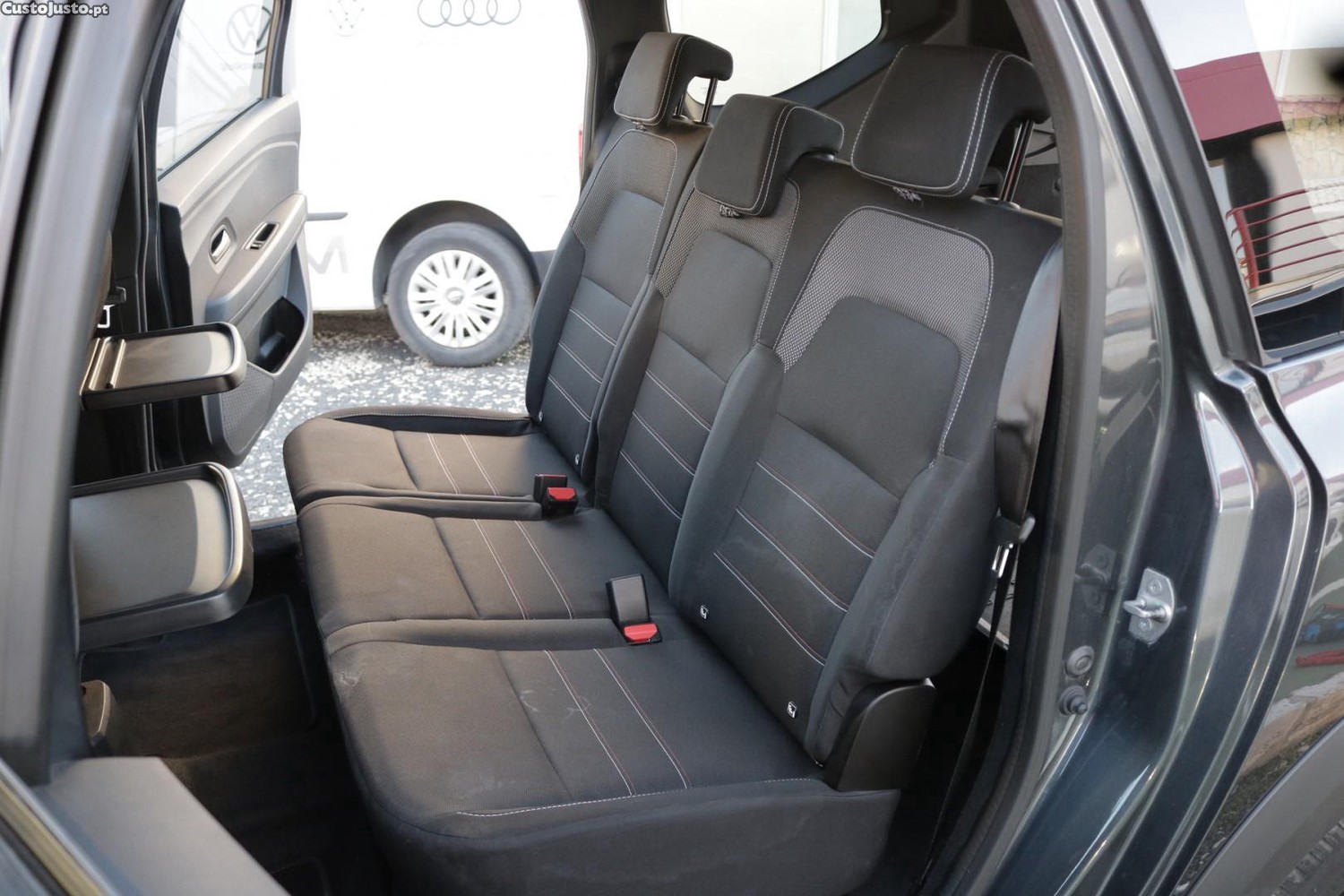 Dacia Jogger 1.0 ECO-G Extreme GPL 101cv — fotografia 30