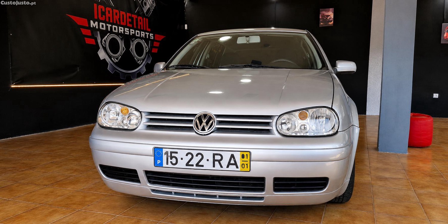 Volkswagen Golf IV 1.1i Confortline — fotografia 3