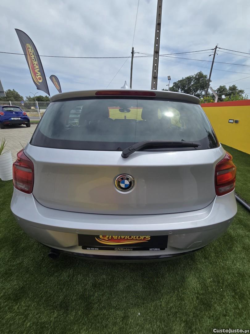 BMW 116 d EDynamics Line Sport — fotografia 15