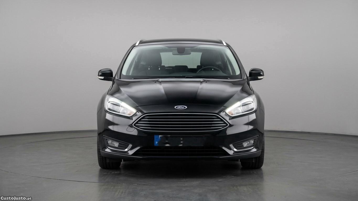 Ford Focus Titanium — fotografia 3
