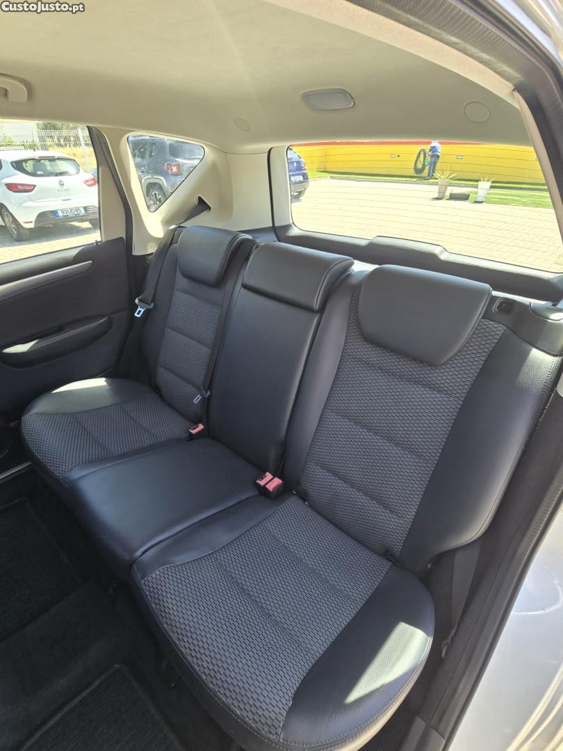 Mercedes-Benz A 180 CDi Avantgarde — fotografia 4
