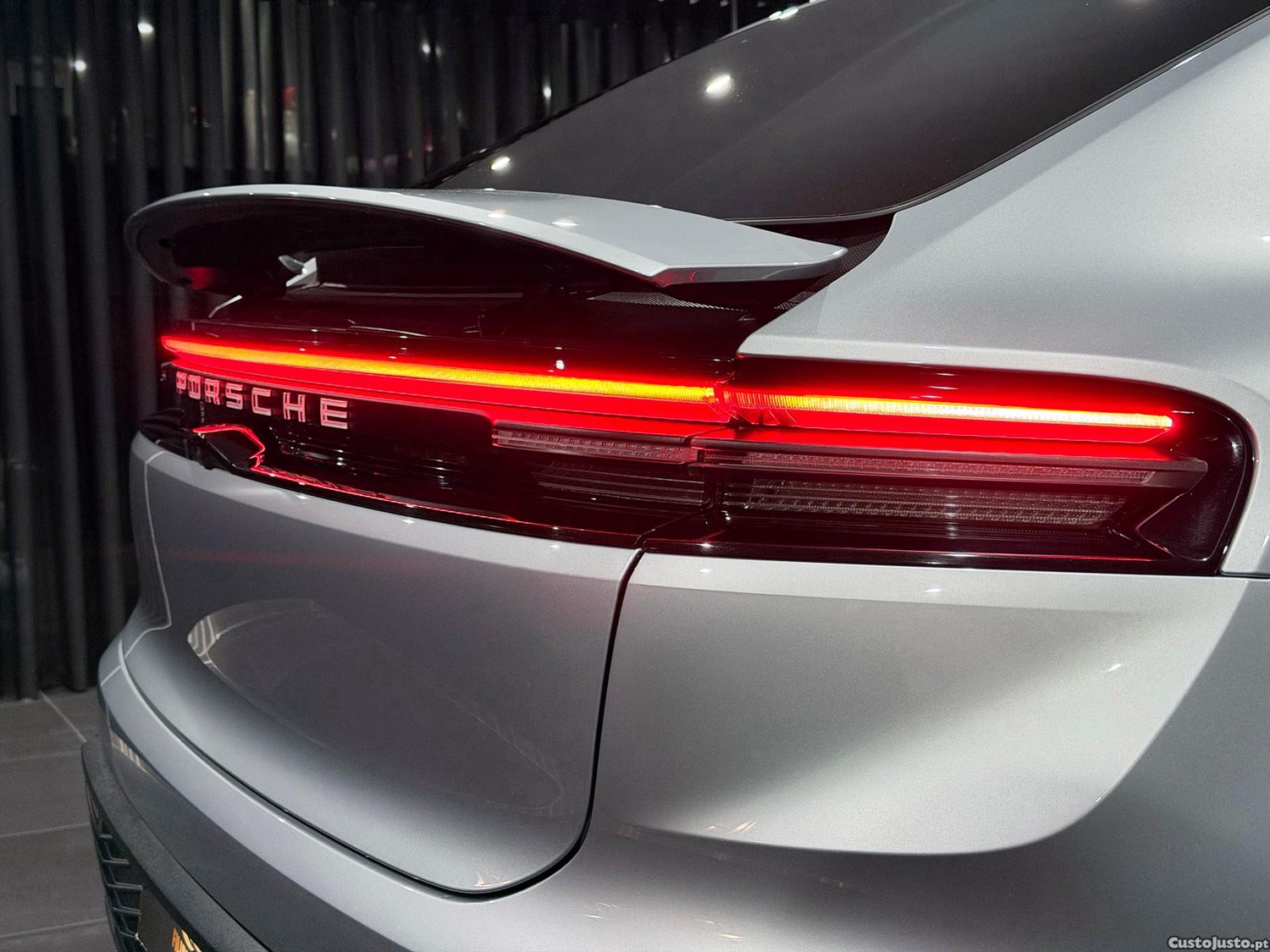 Porsche Macan Electric 4 — fotografia 13