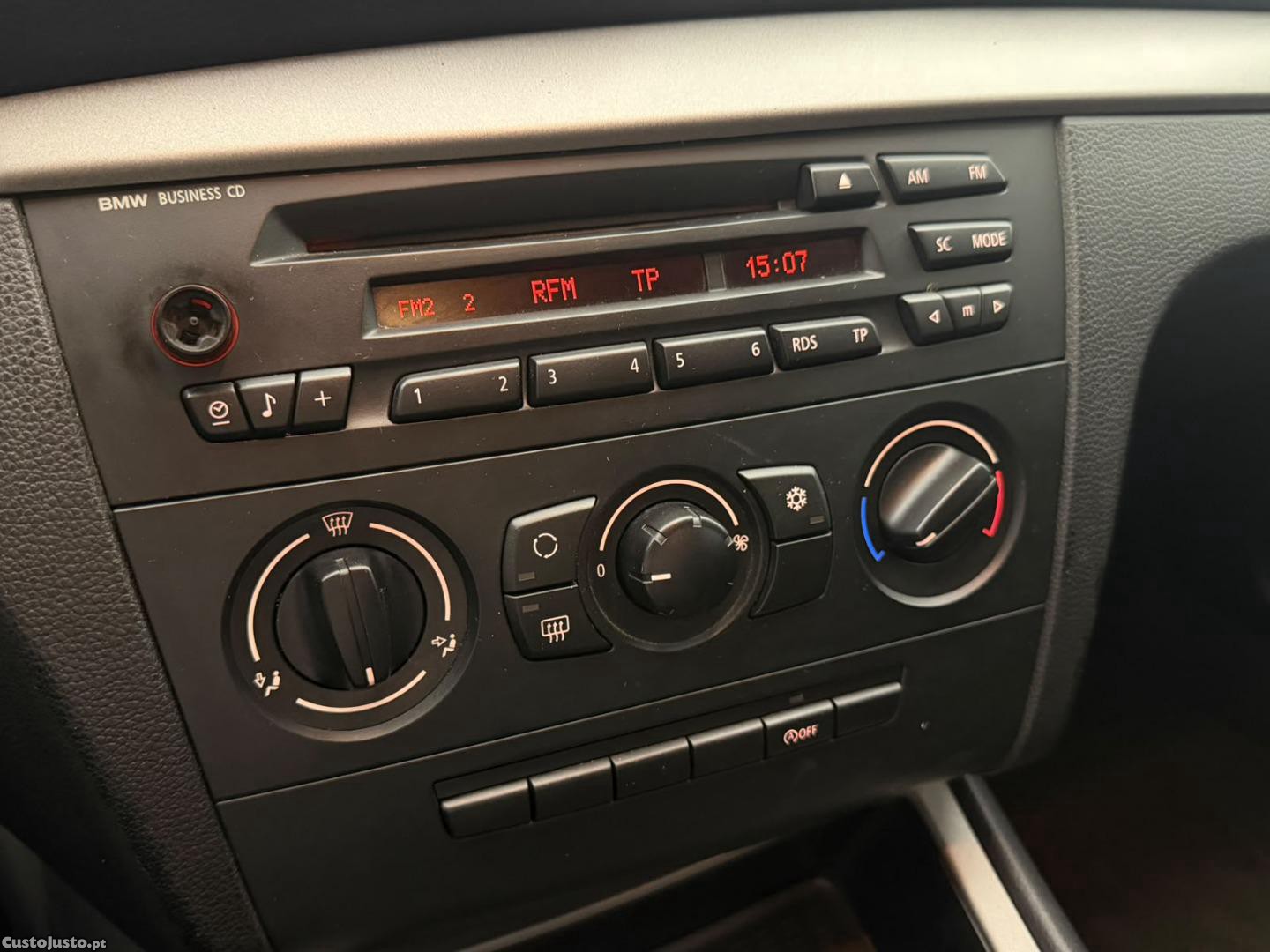 BMW 118 D — fotografia 7