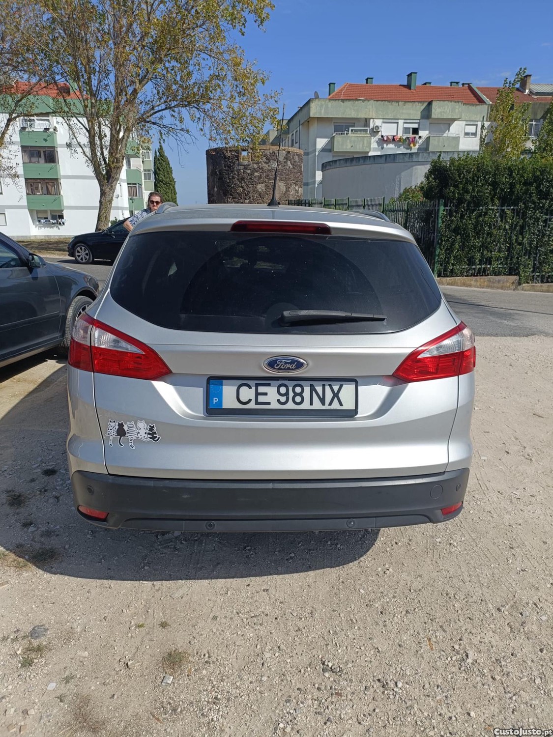 Ford Focus (Dbw) - 12 — photo 4