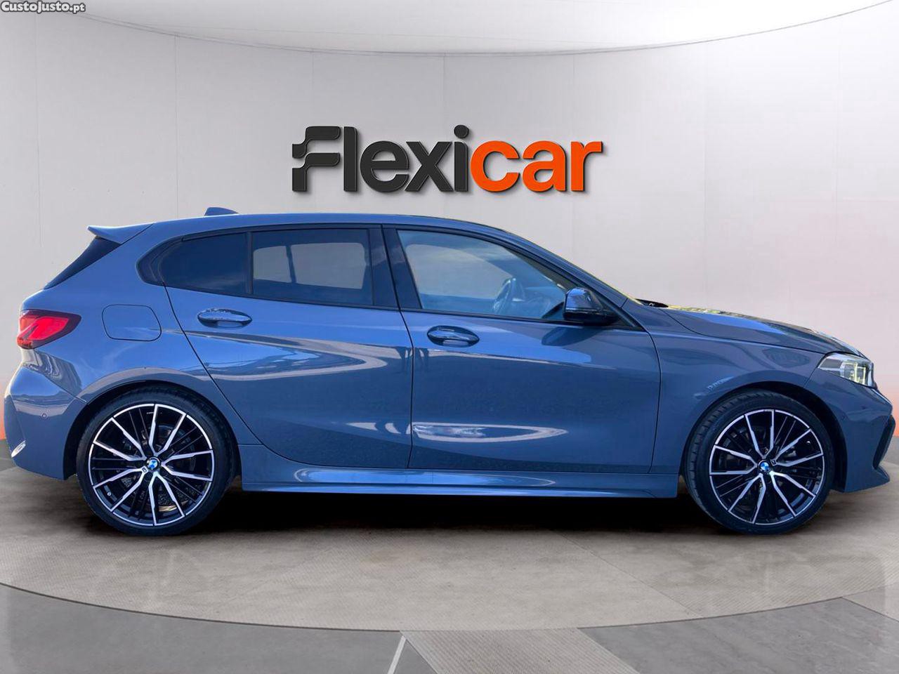 BMW 118 i Pack Desportivo M Auto — fotografia 14