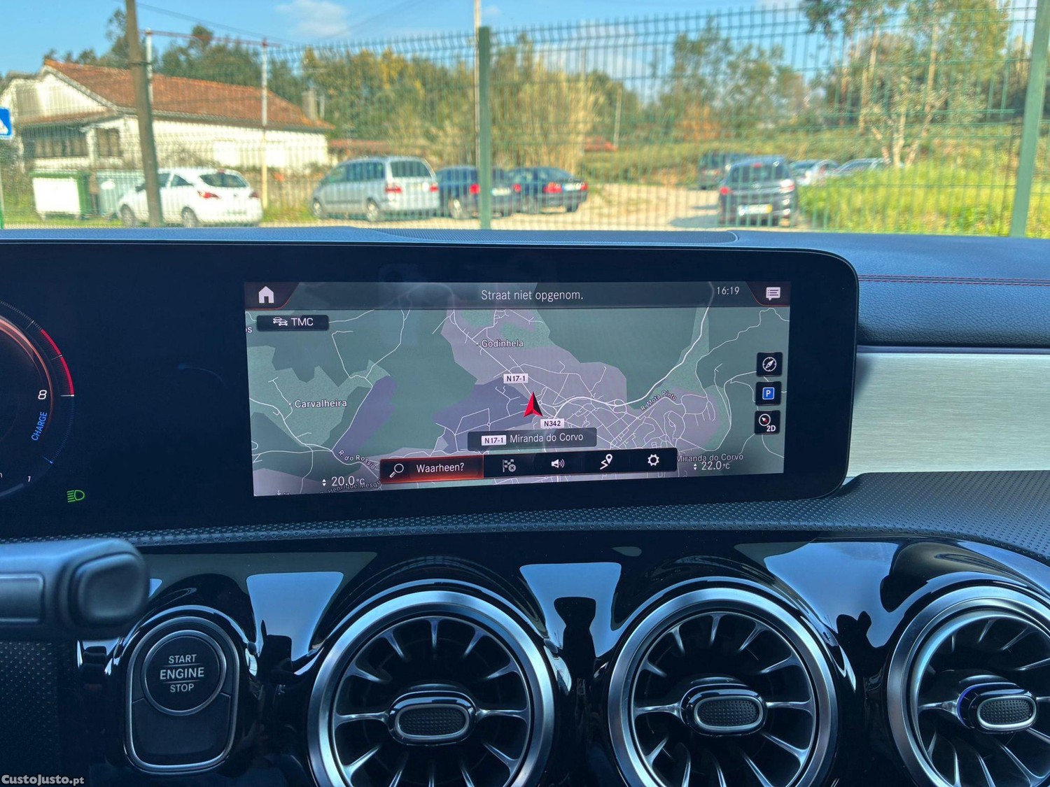 Mercedes-Benz CLA 250 250eAMG LINE — fotografia 12