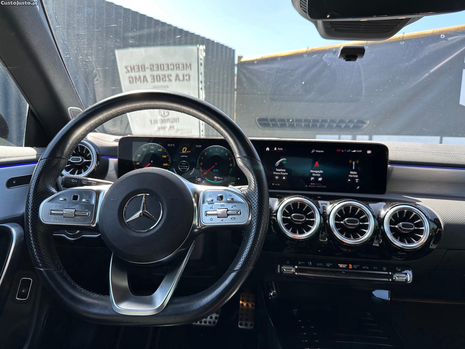 Mercedes-Benz CLA 250 250E — fotografia 4